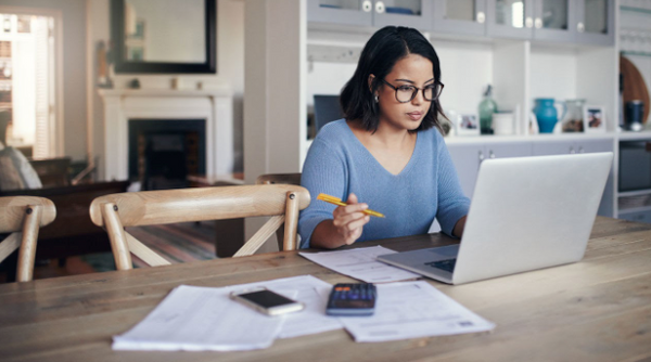 Working from Home and Smart Glasses: Pandemic Spotlights AR Tech
